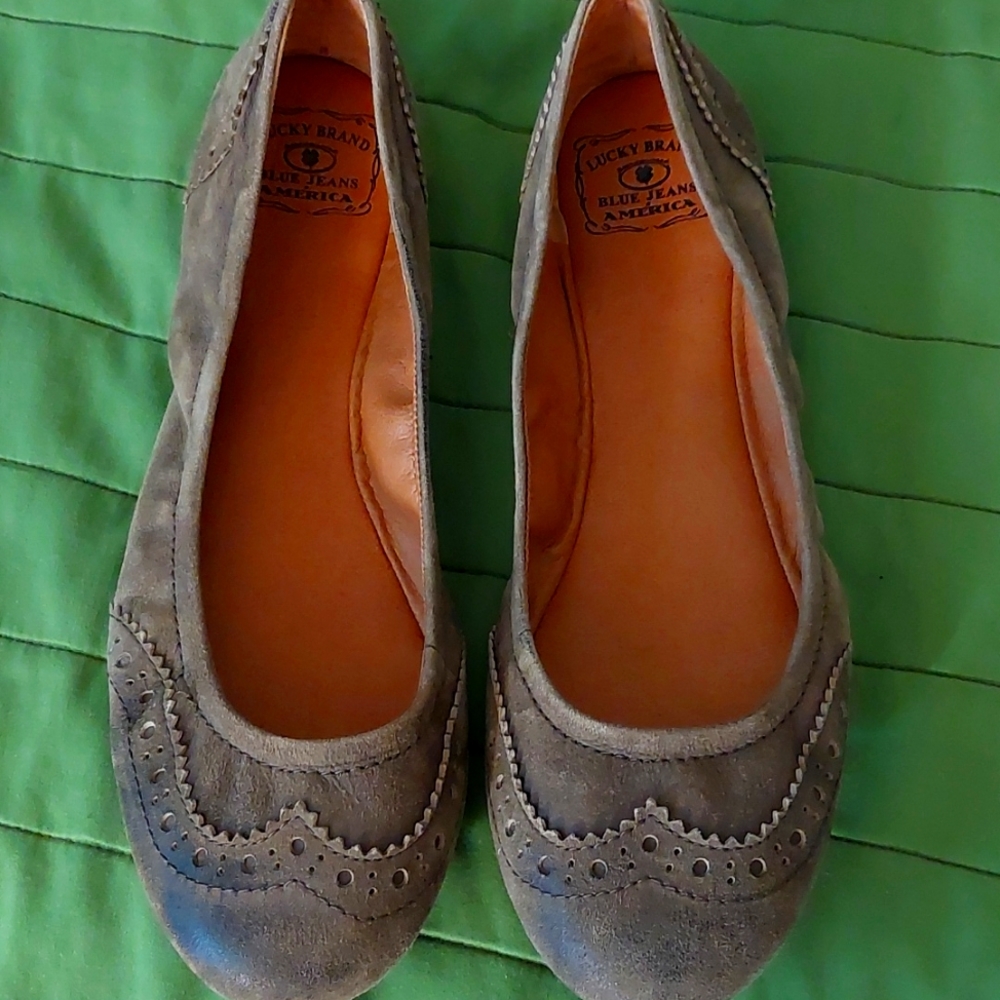 Lucky brand flats 11M